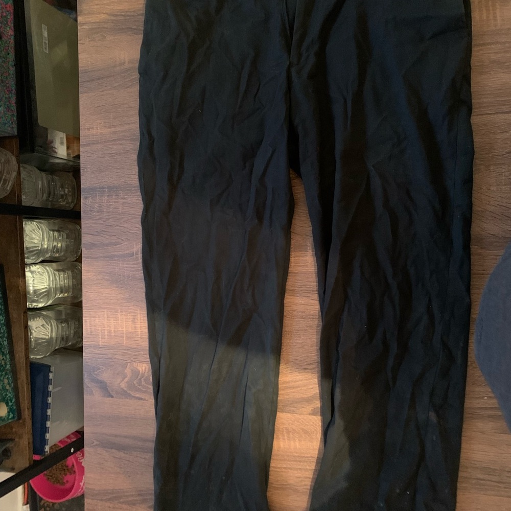 Black dress pants 34/32